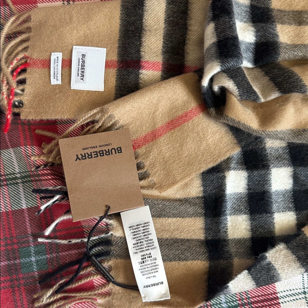 Burberry Beige Checkered Scarf - Picture 2 of 2
